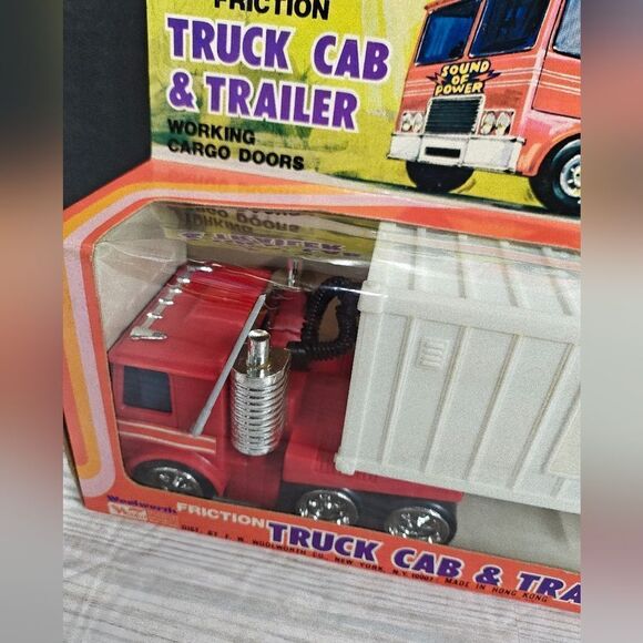 Friction 1970’s Woolco Woolworth Semi Truck Cab & Trailer Collectible Toy Rare - Picture 6 of 8